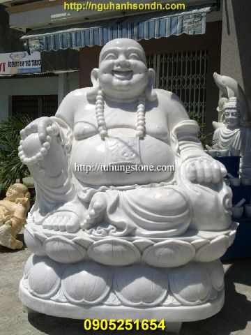 Tượng Phật di lặc đá nguyên khối