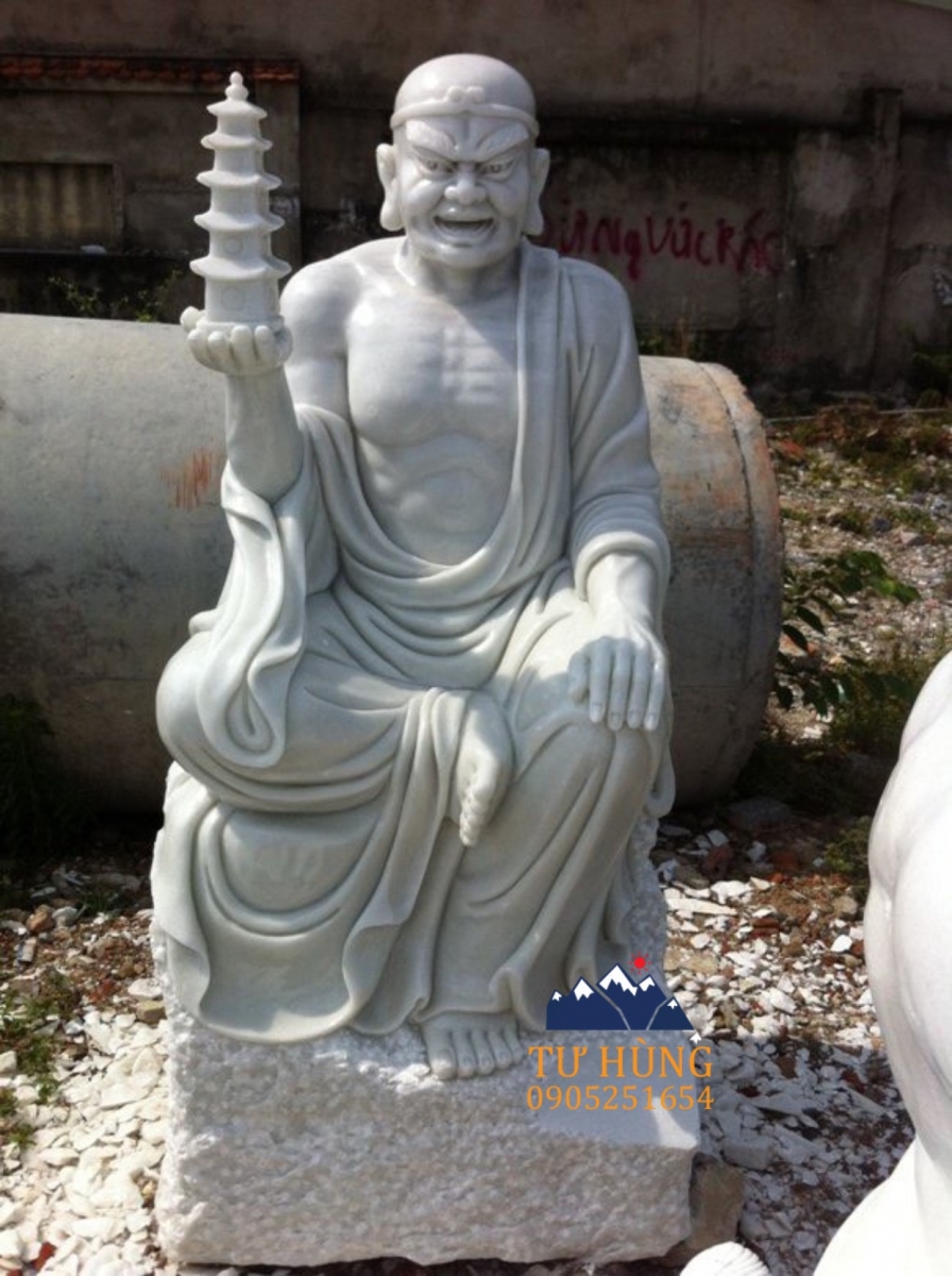 tượng la hán đá nguyên khối
