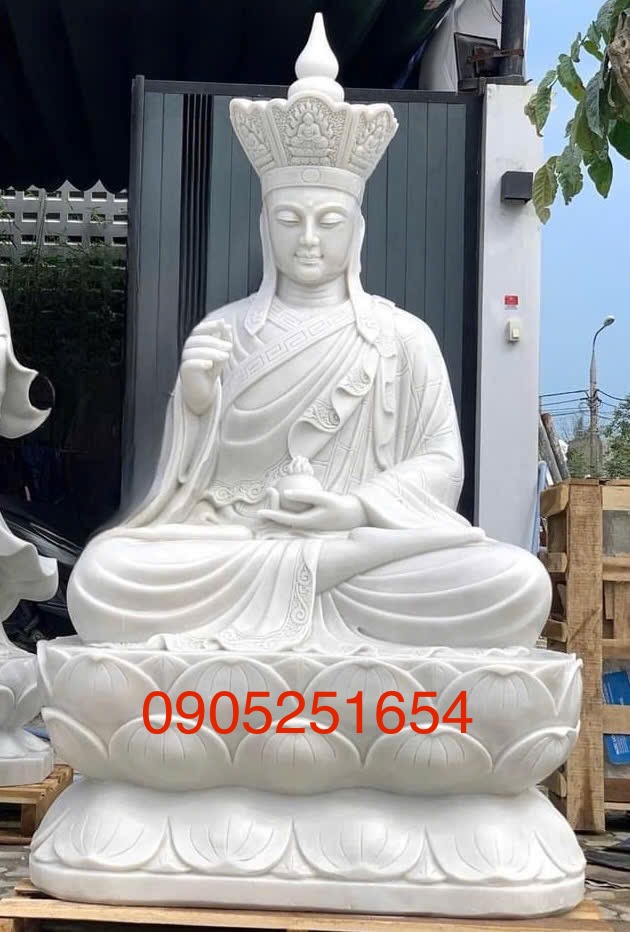Tượng địa tạng vương bồ tát đá nguyên khối