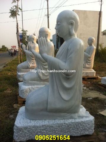 tượng anh em kiều trần như bằng đá nguyên khối