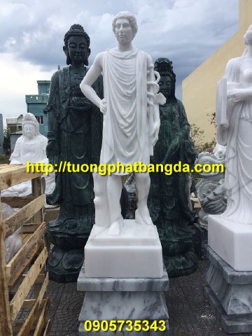 tượng thần Hy Lạp bằng đá nguyên khối
