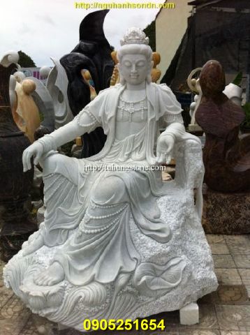 Tượng Phật Quan Âm tự tại đá cẩm thạch
