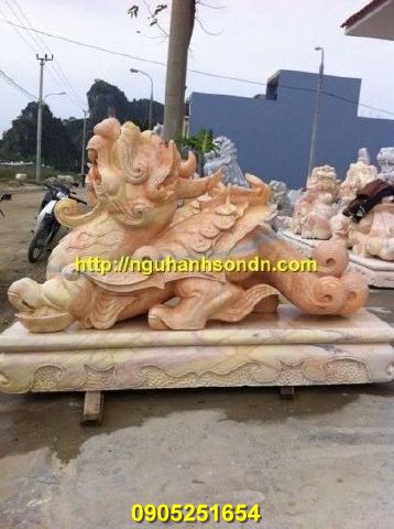 Tượng tì hưu đá cẩm thạch vàng nguyên khối
